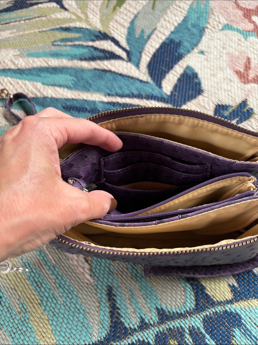 Compact Purple Ostrich-Texture Crossbody Bag - Picture 9 of 11